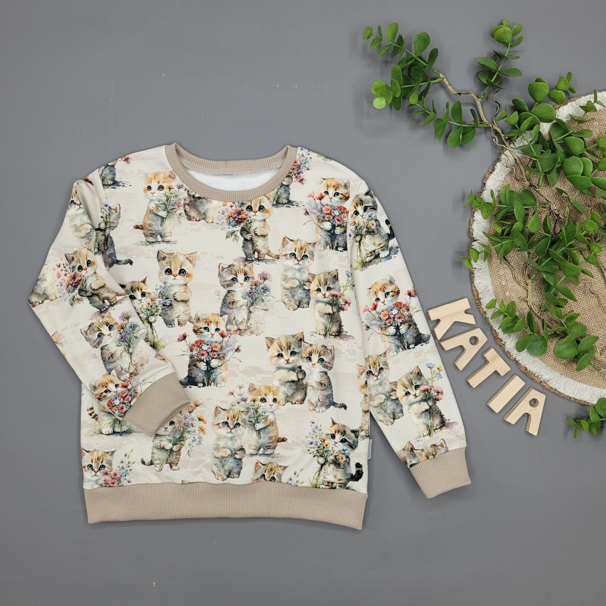 Bluza Koty Na Beżu